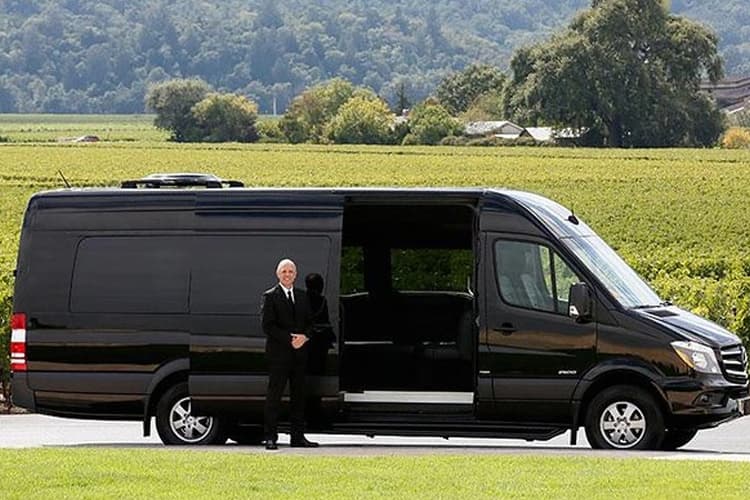 Wine Tour Limousine Service